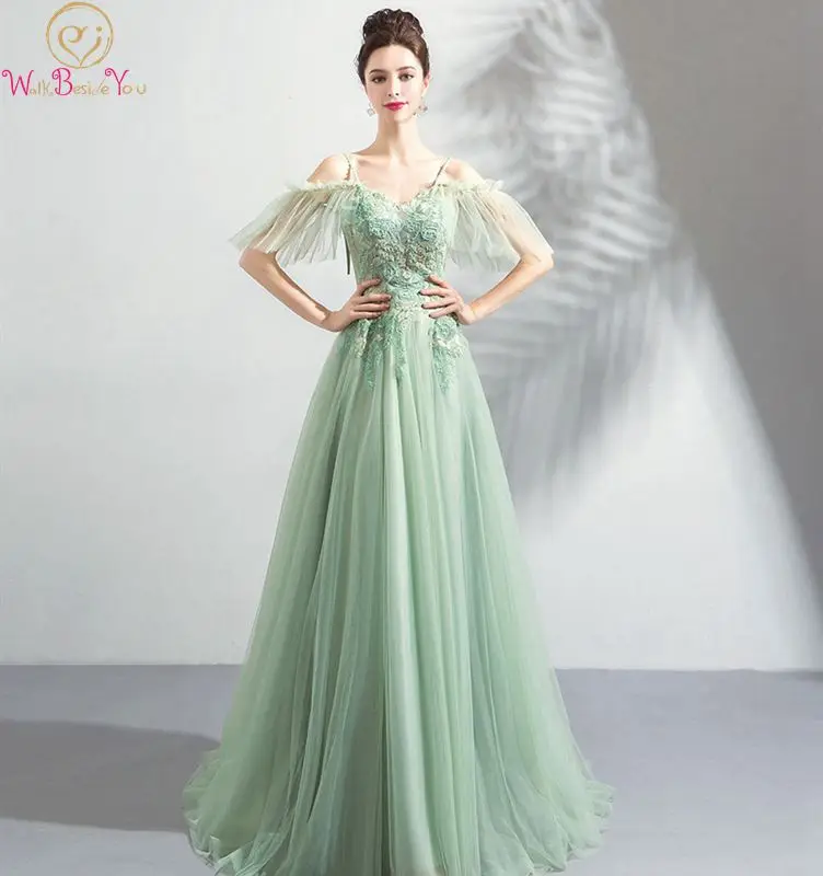 

2019 New Prom Dress Sweetheart Neck Sweep Train Appliques Beading Green Spaghetti Strap Off Shoulder Lace-up Tulle Evening Dress