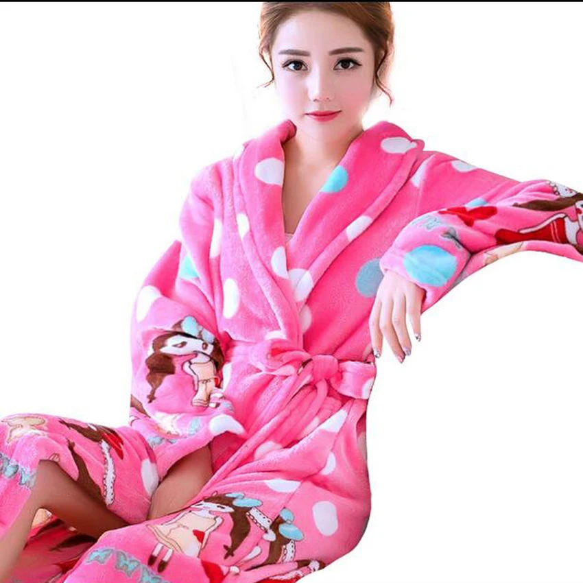 Cute bathrobes for women Discover now at trueiupnbp.gq a huge selection of college robes and college slippers designed to keep you comfortable as you tackle your busy college schedule.