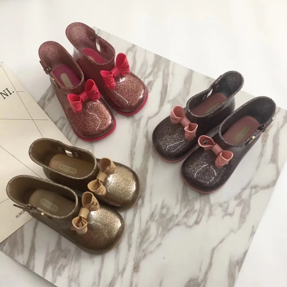 Mini Melissa/резиновые сапоги; сандалии для девочек; обувь; милая обувь; сезон лето-осень-зима; теплые модные ботинки для малышей; нескользящая водонепроницаемая обувь