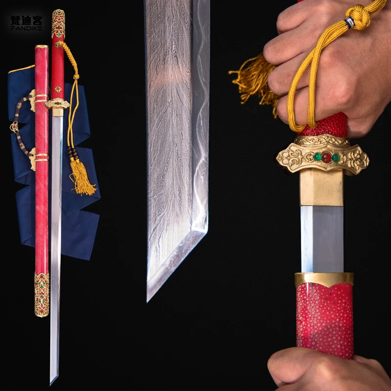 

Tang Dynasty DAO Handmade Clay Tempered Feather pattern steel Steel Chinese sword real leather Real Battle Chinese