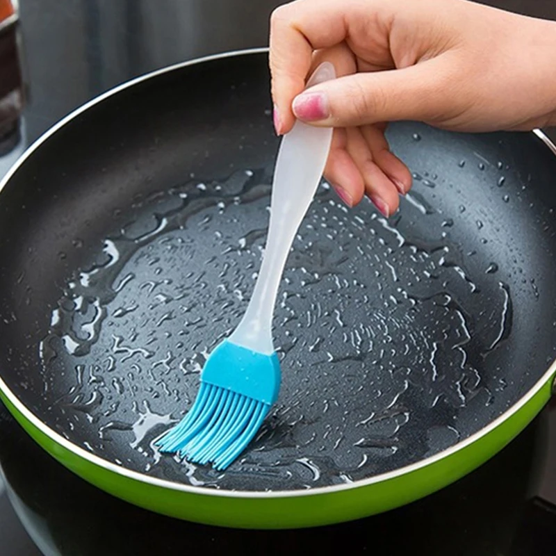 Grill brush, large, high temperature resistant silicone grill, oil