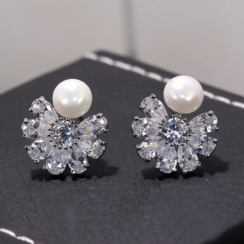 

Brand Female Real 925 Sterling Silver Stud Earrings Fashion Snowflake Style Zircon Stone Wedding Earrings Valentine's Day Gifts