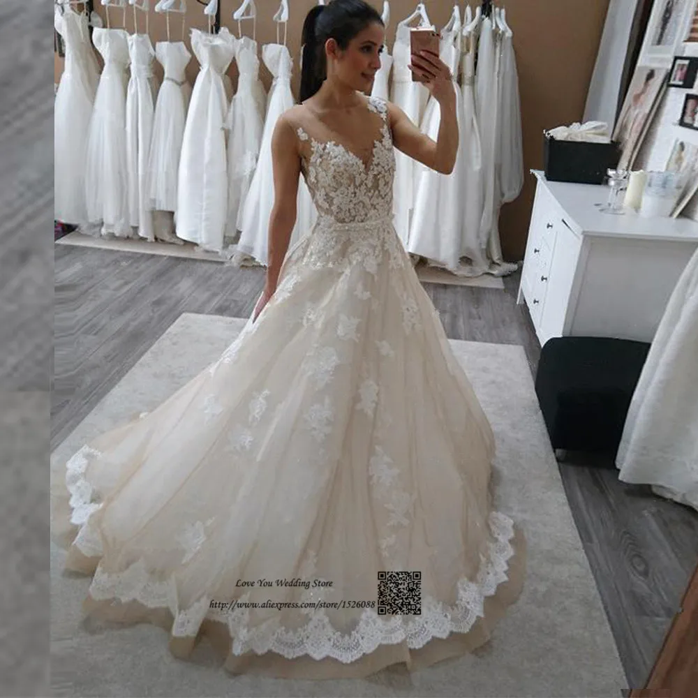 

Vestido de Casamento Princess Wedding Dress Champagne Lace Bride Dresses 2017 Ball Gown Vintage Arab Wedding Gowns Trouwjurk