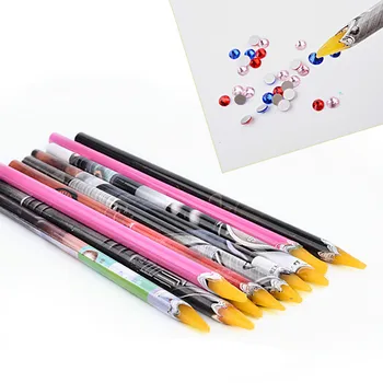Preise 2 Stücke Kreide Wachs Punktierung Stift Bleistift Selbst-adhesive Strass Edelsteine Bohren Picking Picker Tipps Werkzeuge DIY Salon Nagel Kunst Maniküre