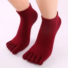 Профессиональный женские носки для йоги нескользящие пять пальцы рук и ног Носки спортивные, для тренажерного зала для занятий спортом, пилатеса массажные Кемпинг Пеший Туризм Носки для езды на велосипеде