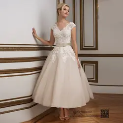 Свадебные платья длиной до середины икры цвета шампанского, белое кружевное платье невесты, короткие свадебные платья с рукавом-крылышком