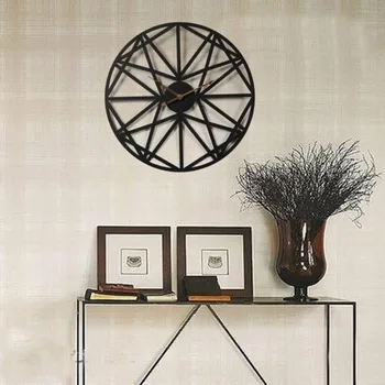 

Oversized 3D Retro Clock Silent Big Gear Iron Hanging Wall Clock Pattern Iron Hanging Clocks Roman Numerals Home Decor