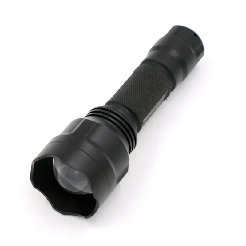 C8s led flashlight (1)