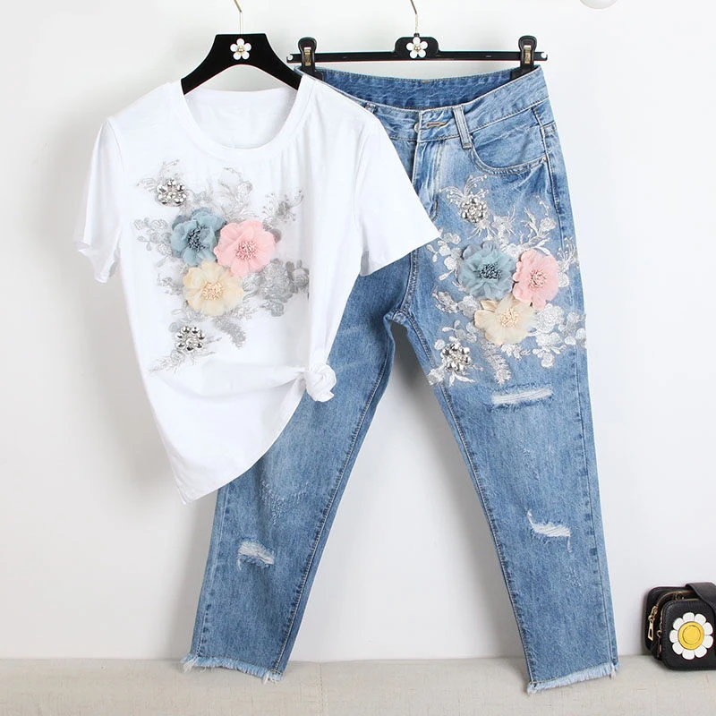 

2Pcs Summer Stylish Embroidery 3D Flower Short Sleeved Tshirt+Heavy Work Jean Rippered Hole Denim Pants Suit 2019 women