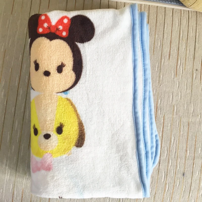 Disney blanket (30)