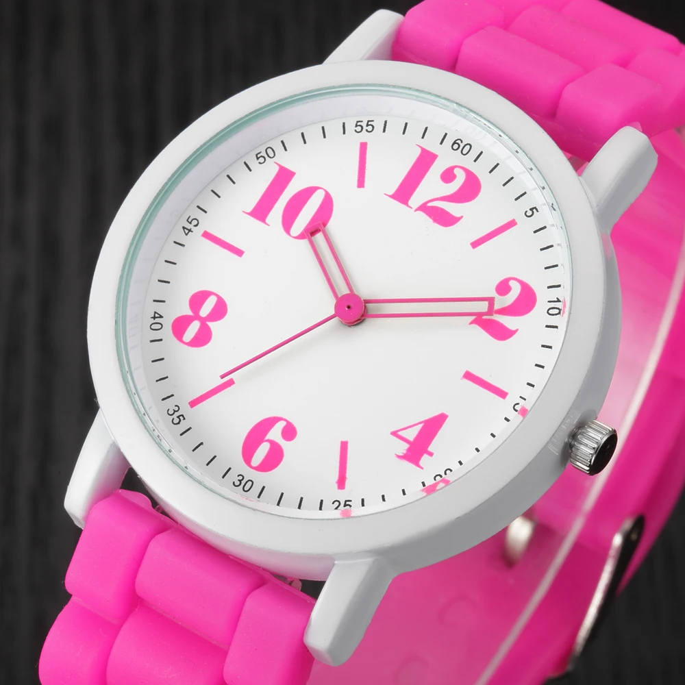 Бренд XINEW мужские часы кварцевые часы с силиконовый ремешок наручные часы для мужчин подарок Relogio Masculino Feminino 1021