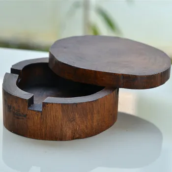 

1pcs Solid Wood Cigarette Ashtray with 360 Spinning Lid 3 Cigarettes Holders Eco-Friendly Table Decoration Smoking Ash Tray Case
