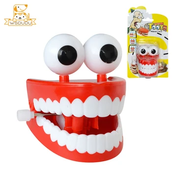 

Wind-Up Move Teeth Clockwork Funny Toys Cute Cartoon Jokes Plastic Educational Gifts Fun Tooth Figure Dolls For Children Kid New