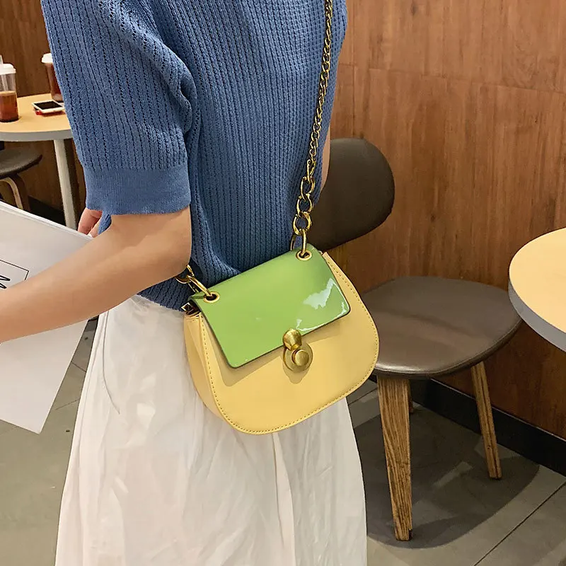 بسيطة سلسلة حقيبة كتف خياطة الألوان الأعلى مقبض حقيبة جلدية Crossbody حقائب للنساء الفاخرة مصمم الفاخرة السرج حقيبة بسيطة سلسلة حقيبة كتف خياطة الألوان الأعلى مقبض حقيبة جلدية Crossbody حقائب للنساء الفاخرة مصمم الفاخرة السرج حقيبة
