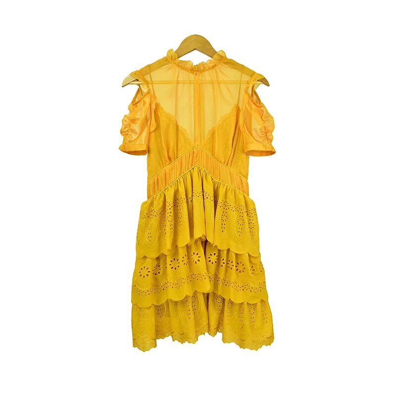 Короткий рукав с оборками с открытыми плечами выдалбливают Вышивка женское платье для торта складные Желтые Повседневные платья