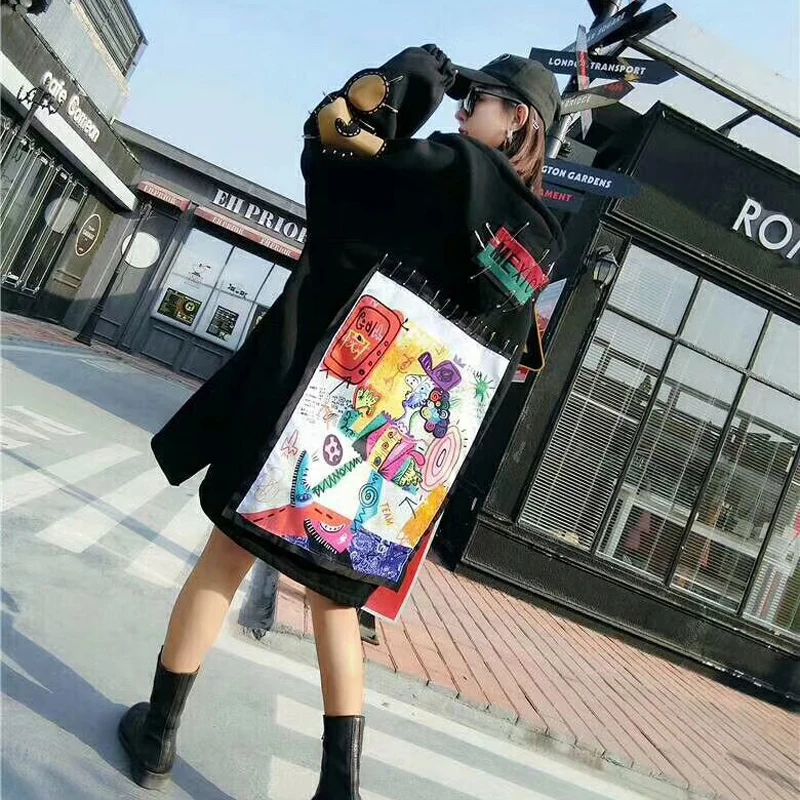 

Weird girl 2018 autumn and winter new loose long section sweater plus velvet hooded gender pin map coat female