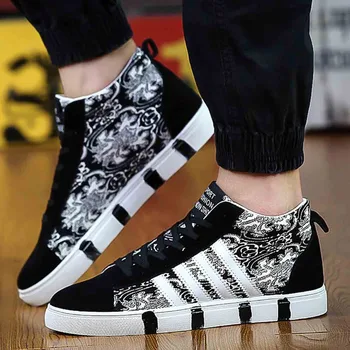 

Fine Print Graffiti Campus Wind British Wind Sports Casual Shoes Wholesale Men's High Shoes Canvas Students Street