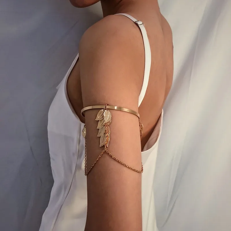 Женский браслет в стиле ретро Boho золотистый/серебристый на руку с листьями