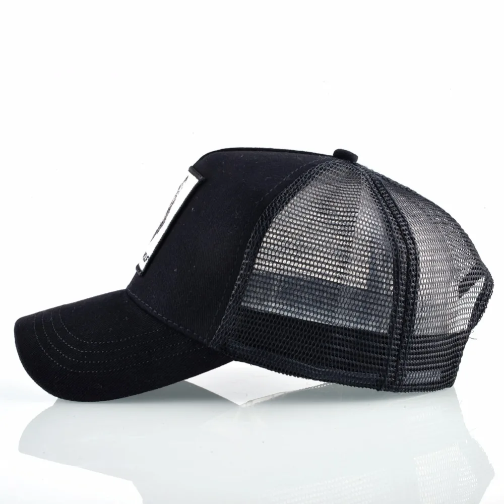 Enhanced Unisex Trucker Cap with Wolf Embroidery Patch - Breathable Mesh Design
