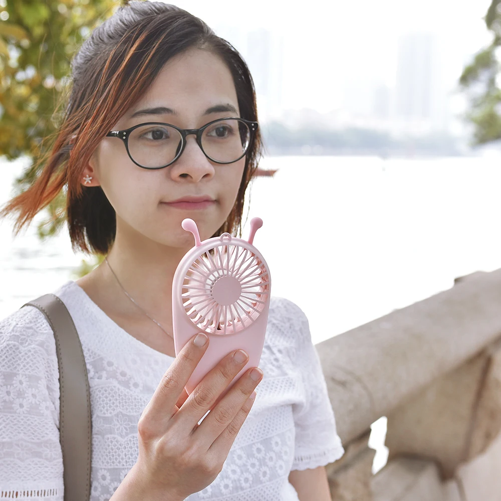 small bee Rechargeable fan  (16)