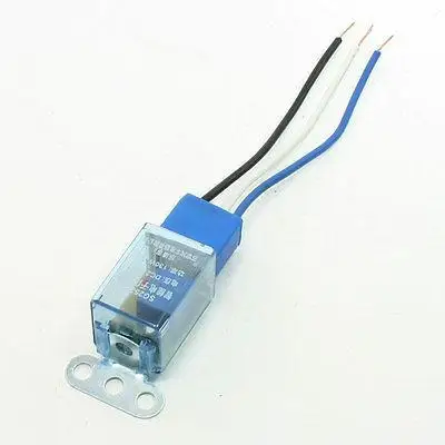 

2 Pcs Wired Blue Female Ceramic Socket LED Indicator Car Flasher Relay 24VDC
