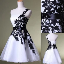 Новые Дешевые Короткие бальные платья для девочек Белое и черное платье на одно плечо с кружевами и поясом из бисера тюлевые халаты для выпускного, коктейльной вечеринки Выпускной платье