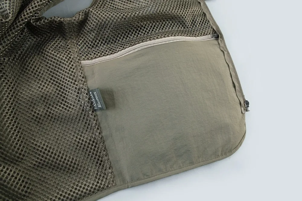 4058121899_2052480870