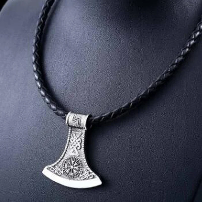necklace pendant