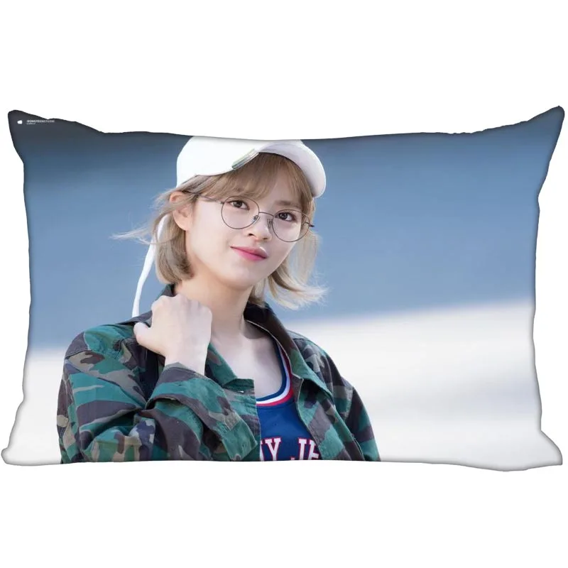 

Hot Korea-Pop Custom Yoo Jeong Yeon Satin Pillowcase 35x45cm (one side) Printed Zipper PillowCover Custom Logo gift