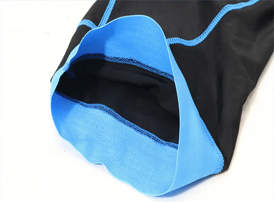 2717023445_592316143_