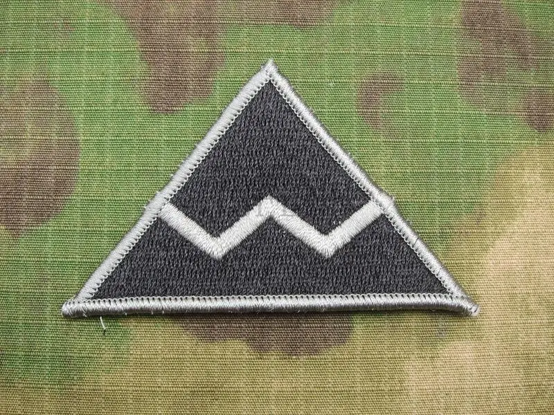 

Robotech Macross Mars base Embroidered patch B2547