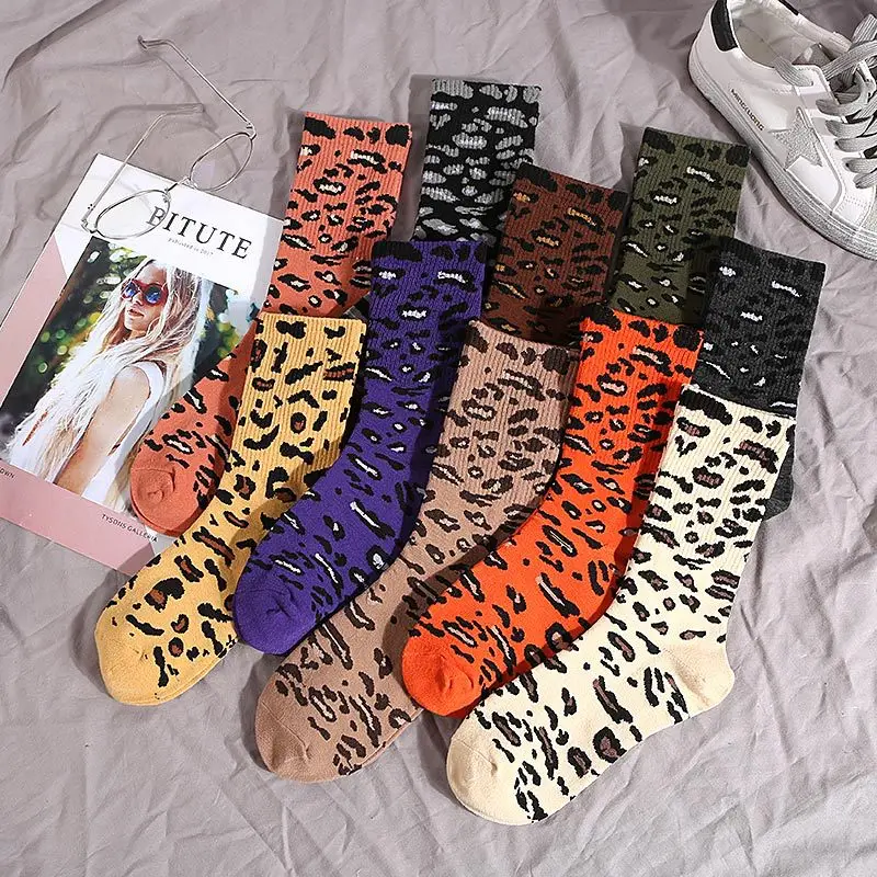 

2019 newest women socks Leopard harujuku cute Different colors Cotton high street hip hop funny print socks