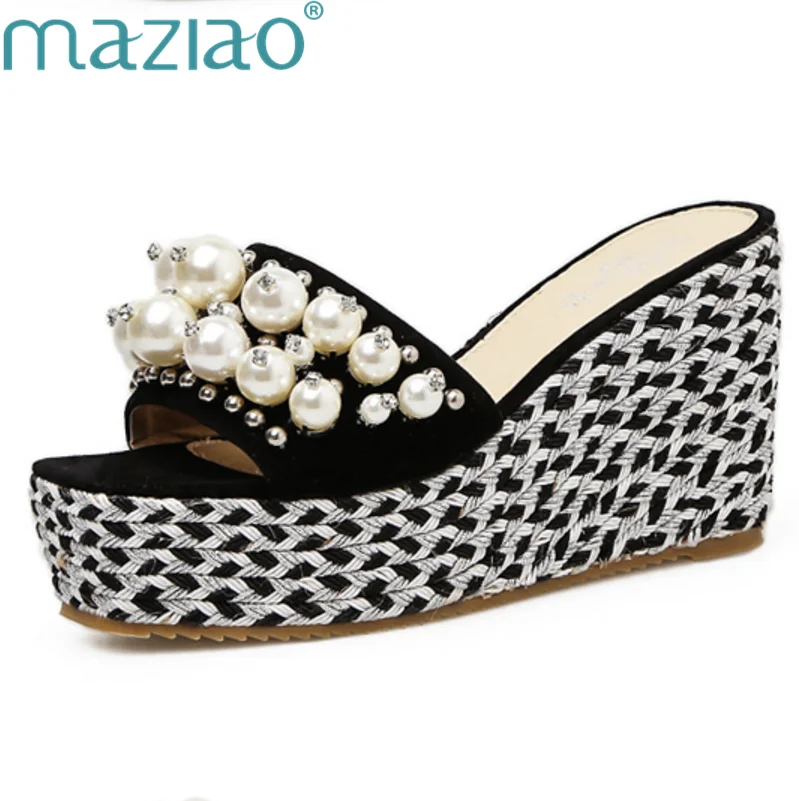 

MAZIAO Women Shoe Thick Bottom Platform Flip Flops Rhinestone Wedge Heel Rivet Pearl Patchwork Woman Summer Slippers Rivet Pearl