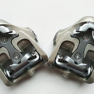 New Wellgo MG 8 Magnesium Road Bicycle Bike Clipless Pedals Cr Mo