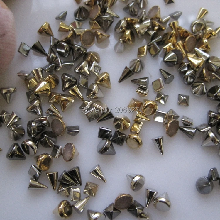 

#70 30pcs Cute Mix Stud Shape Nail Resin Decoration Outlooking