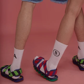 

YOOWALK 2019 new ulzzang Harajuku simple ADER ERROR in tube socks cotton male and female couple socks