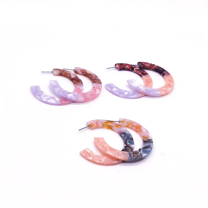 

2019 Personality Fashion Simple New Round C Tortoiseshell Tri-color Stitching Acetate Earrings Bohemian Earrings for Women