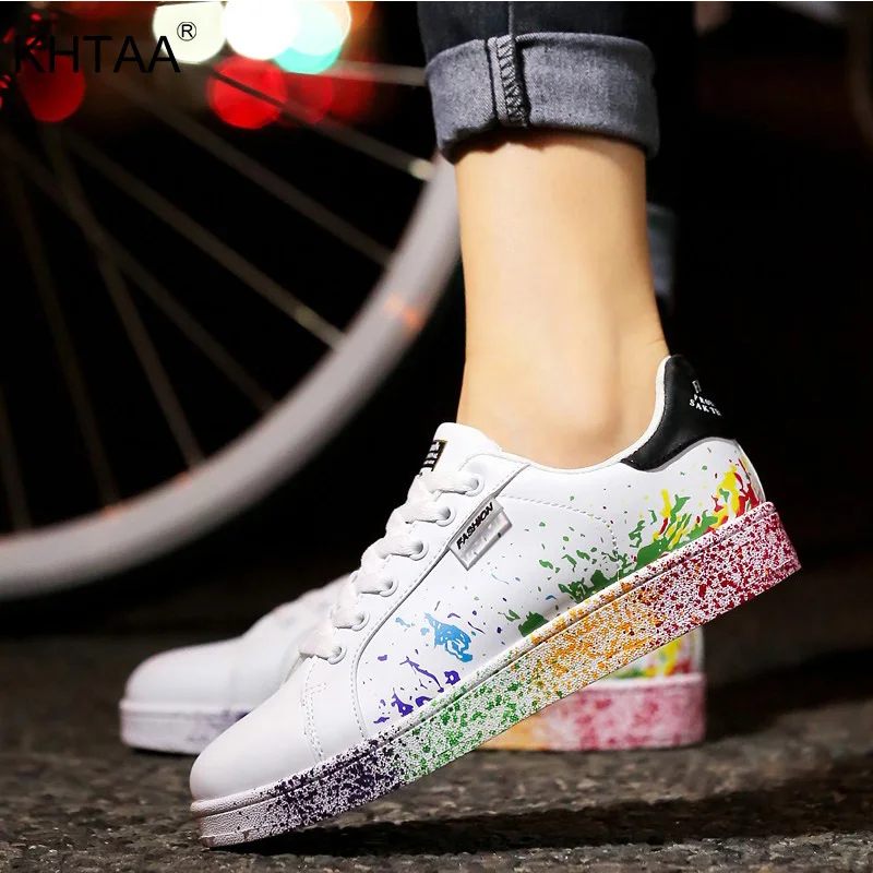 

2019Spring women's flat-bottomed sneakers vulcanized shoes sports graffiti shoes women's PU fashion ladies casual shoes