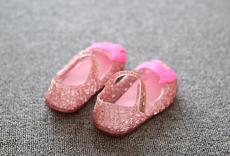 2019 Новая модная обувь для девочек с бантом желе сандалии женский ребенок мягкая подошва принцесса обувь открытый носок обувь детские