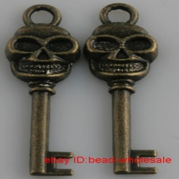 

OMH wholesale 35PCS Antique Silver/Bronze Crown/Heart/Skull Key Findings Charms Pendant U Pick DZ355-13
