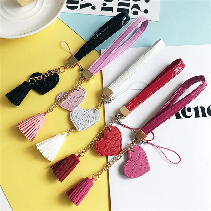DoreenBeads брелок из искусственной кожи и в виде сердца красный черный розовый цвета
