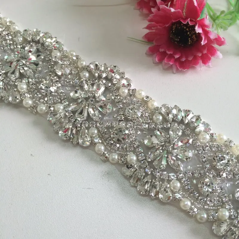 4 different Colour 2 x Floral Lace Applique Bridal Wedding Sequined Motifs #4