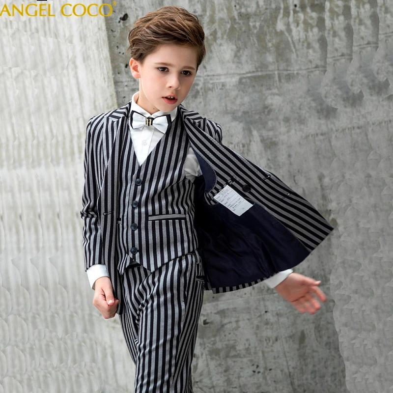 

Black White Stripes Children's Suit Boys Suits For Weddings Model Catwalk Costume Enfant Garcon Mariage Blazers Boys Prom Suits