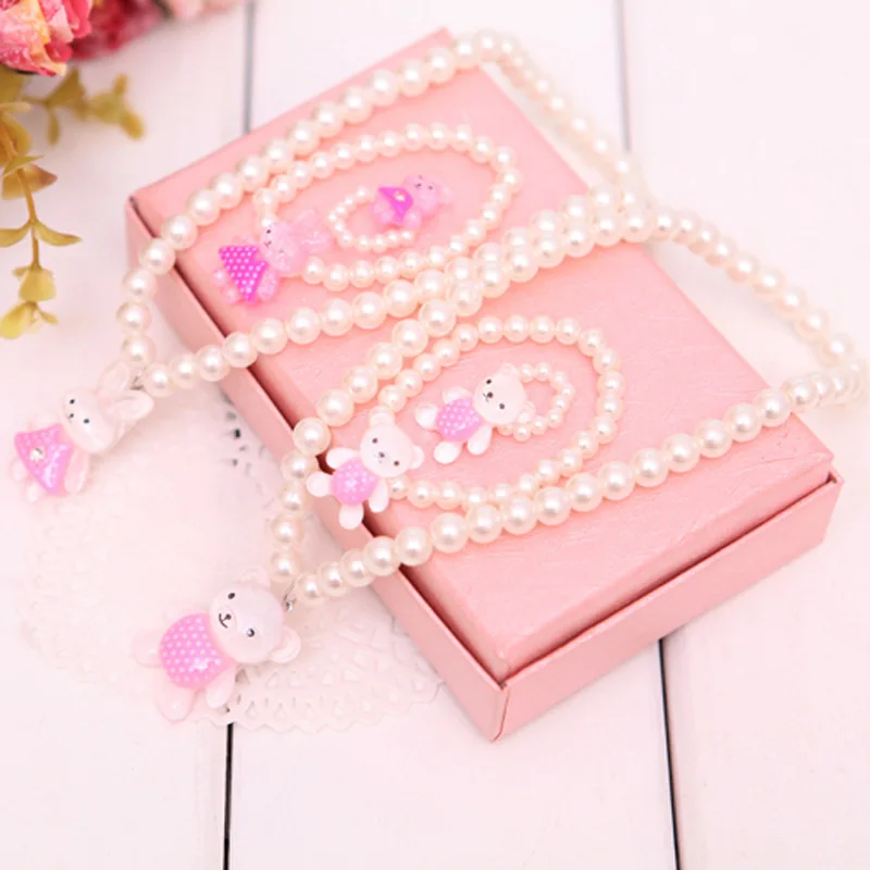 

3pcs Necklaces+Bracelets+Rings Girls Fashion Jewelry Sets Simulated Pearl Bead Bear/Rabbit Cute Pendant Accessories Gifts