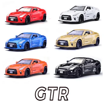 

1:32 NISSAN GTR Race Alloy Car Model Diecasts Toy Vehicles Toy Cars Pull Back Flashing For Children Boy Gifts Toy Free Shipping