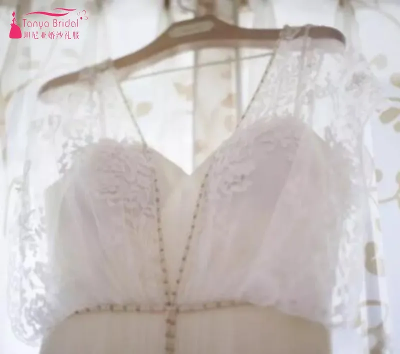 conew_boho-wedding-dresses-2019-bohemian-chiffon-pearls-lace-batwing-sleeves-summer-beach-wedding-bridal-gowns-mariee (4)