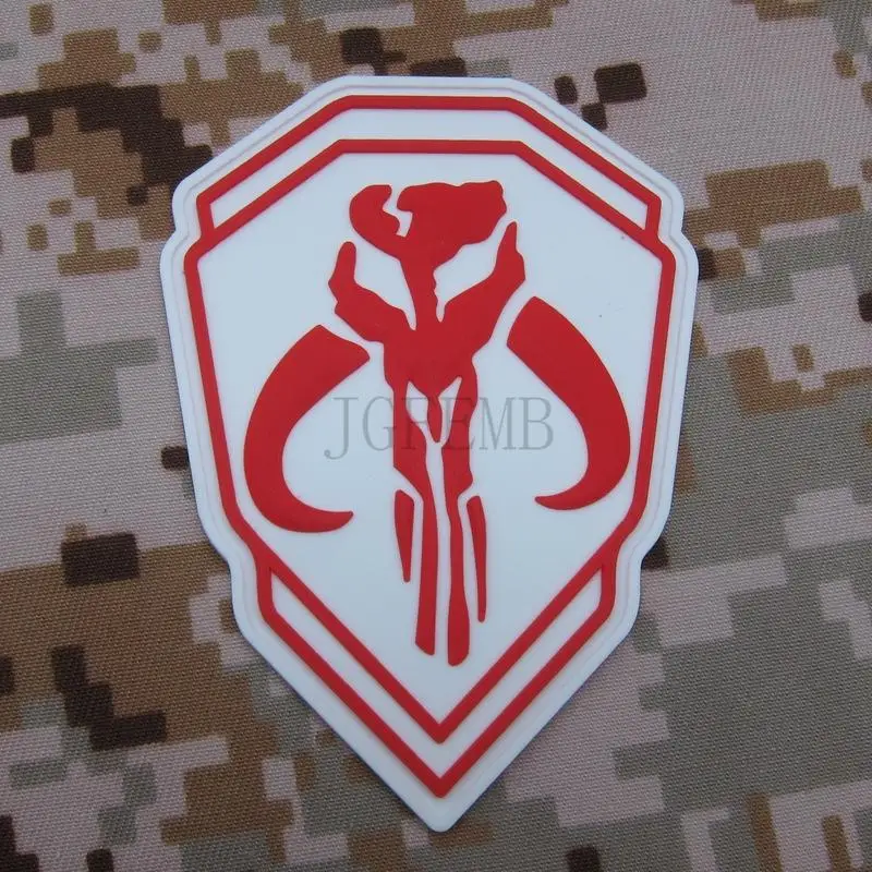 

White Boba Fett Mandalorian Bantha Skull BOUNTY HUNTER 3D PVC patch PB1441