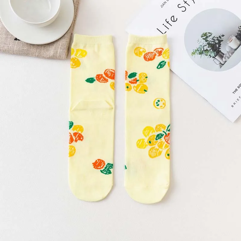 [COSPLACOOL] Креативные фруктовые Цветочные Носки милые забавные японские носки в стиле Харадзюку С мультяшным рисунком Женские Жаккардовые цветные носки - Цвет: Yellow Socks