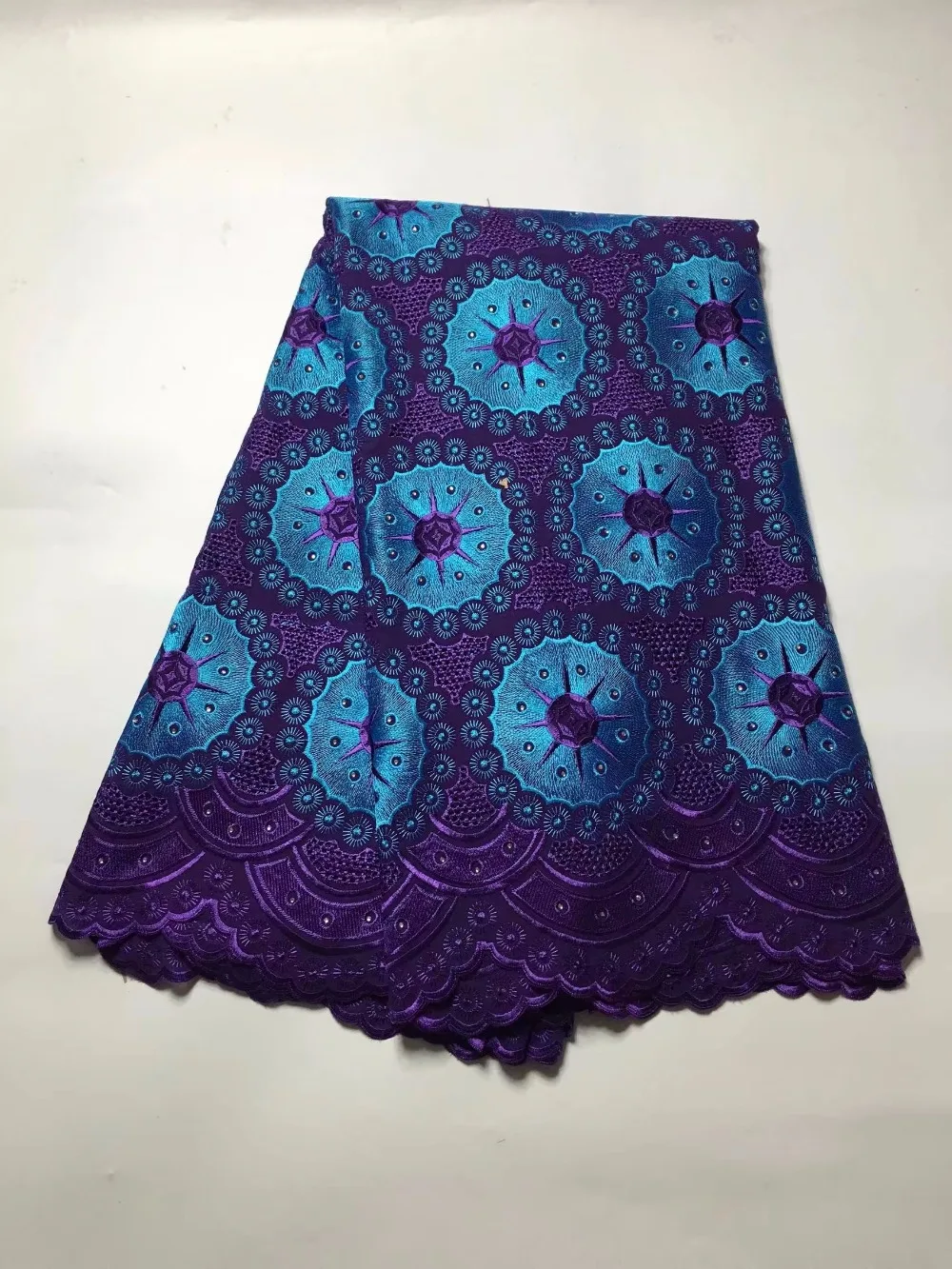 

2017 latest African fashion Switzerland lace with stone high quality for wedding party