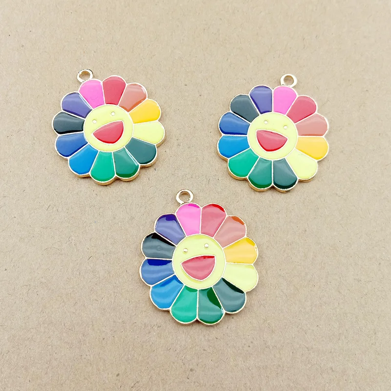 

10PCS Beauty Lady Gold Tone Smiley Face Sunflower Great Enameled Daisy Shape Alloy Charm Necklace Pendants Jewelry Crafts YZ458